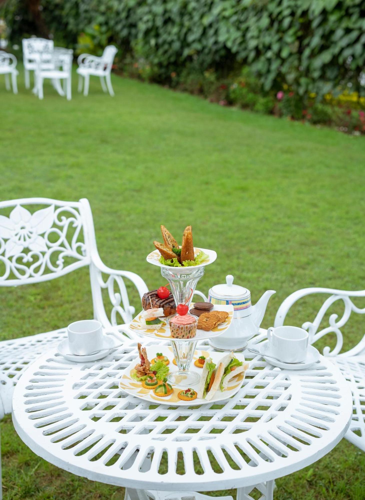 Aaradhya Nuwara Eliya Hotel Exterior photo